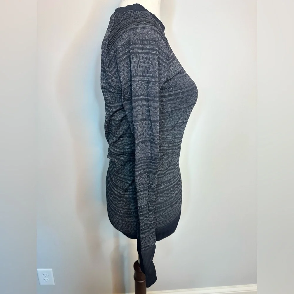 Sz 8 Lululemon Rest Less Pullover black grey print combo crew neck layer stretch - Picture 7 of 10